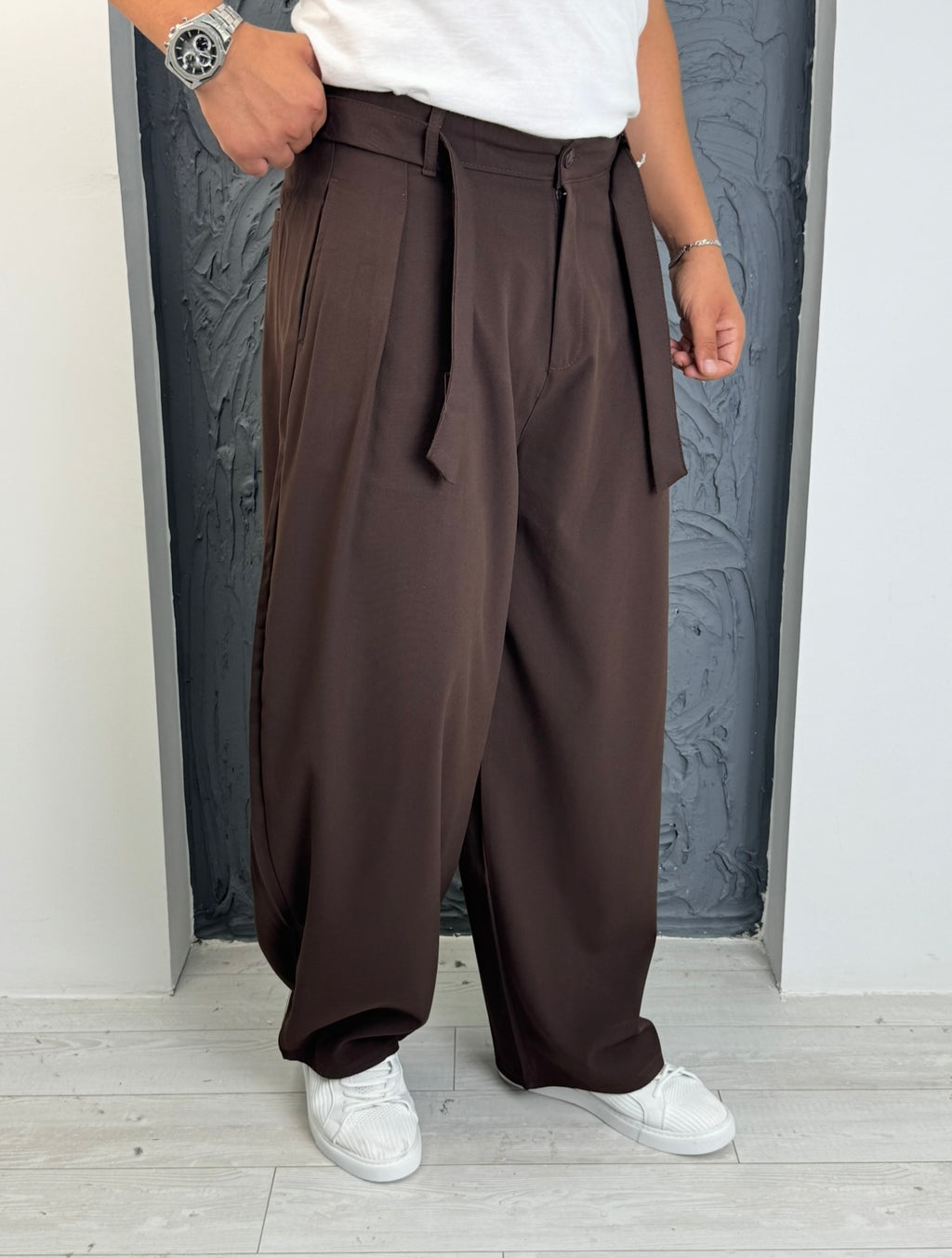 Kore Kesim Kuşaklı Balon Pantolon Kahverengi Mk57